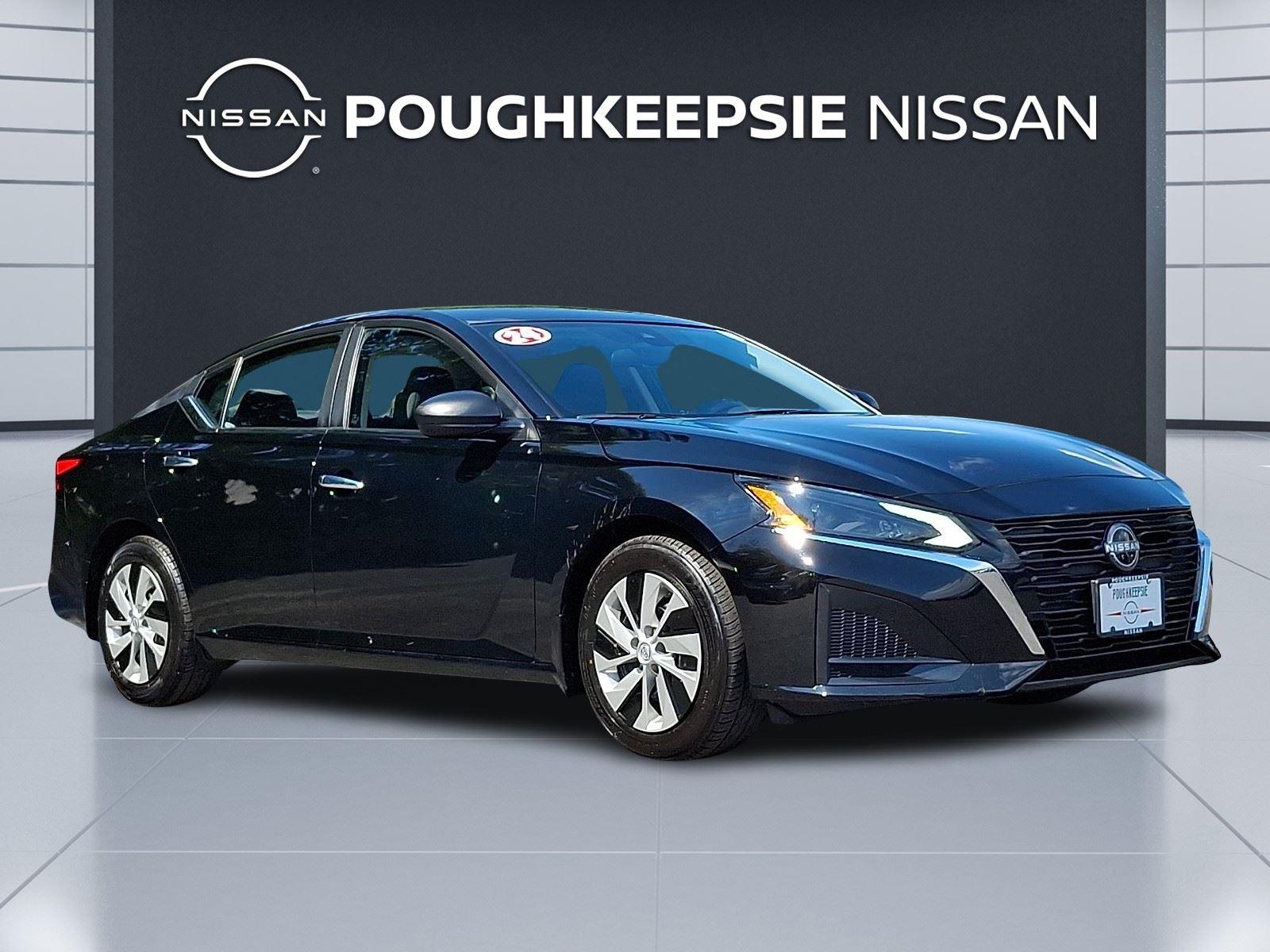 Super Black 2024 Nissan Altima Sedan Front-Wheel Drive Continuously Variable Transmission