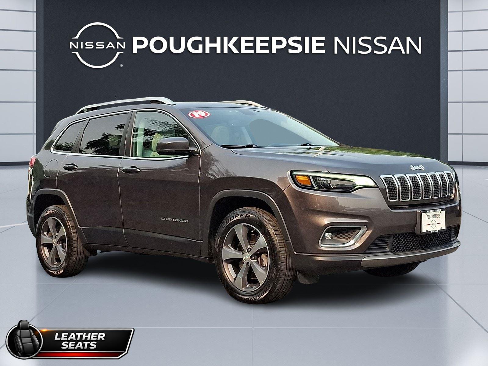 Gray (Granite Crystal Metallic Clearcoat) 2019 Jeep Cherokee SUV / Crossover Four-Wheel Drive 9-Speed Automatic