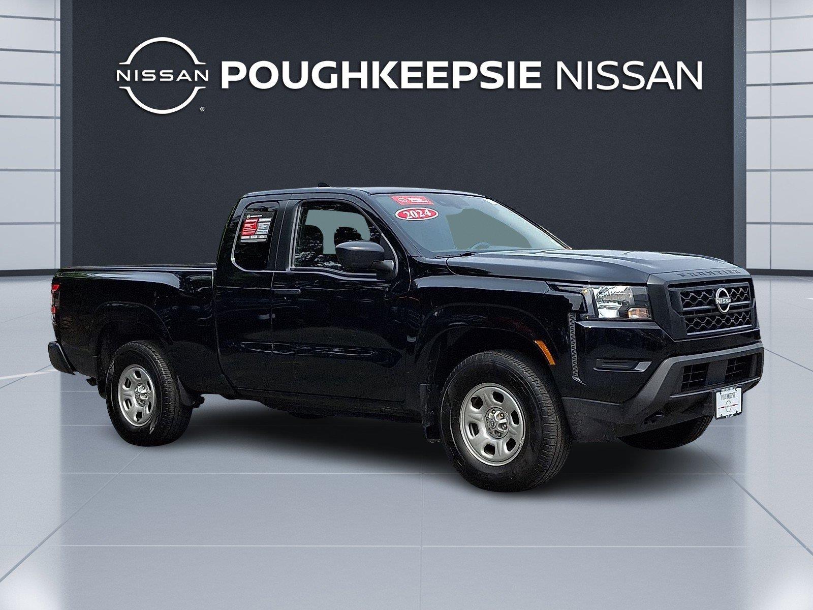 Super Black 2024 Nissan Frontier Pickup Truck Four-Wheel Drive Automatic