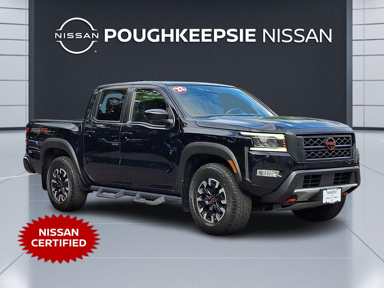 Super Black 2023 Nissan Frontier Pickup Truck Four-Wheel Drive Automatic