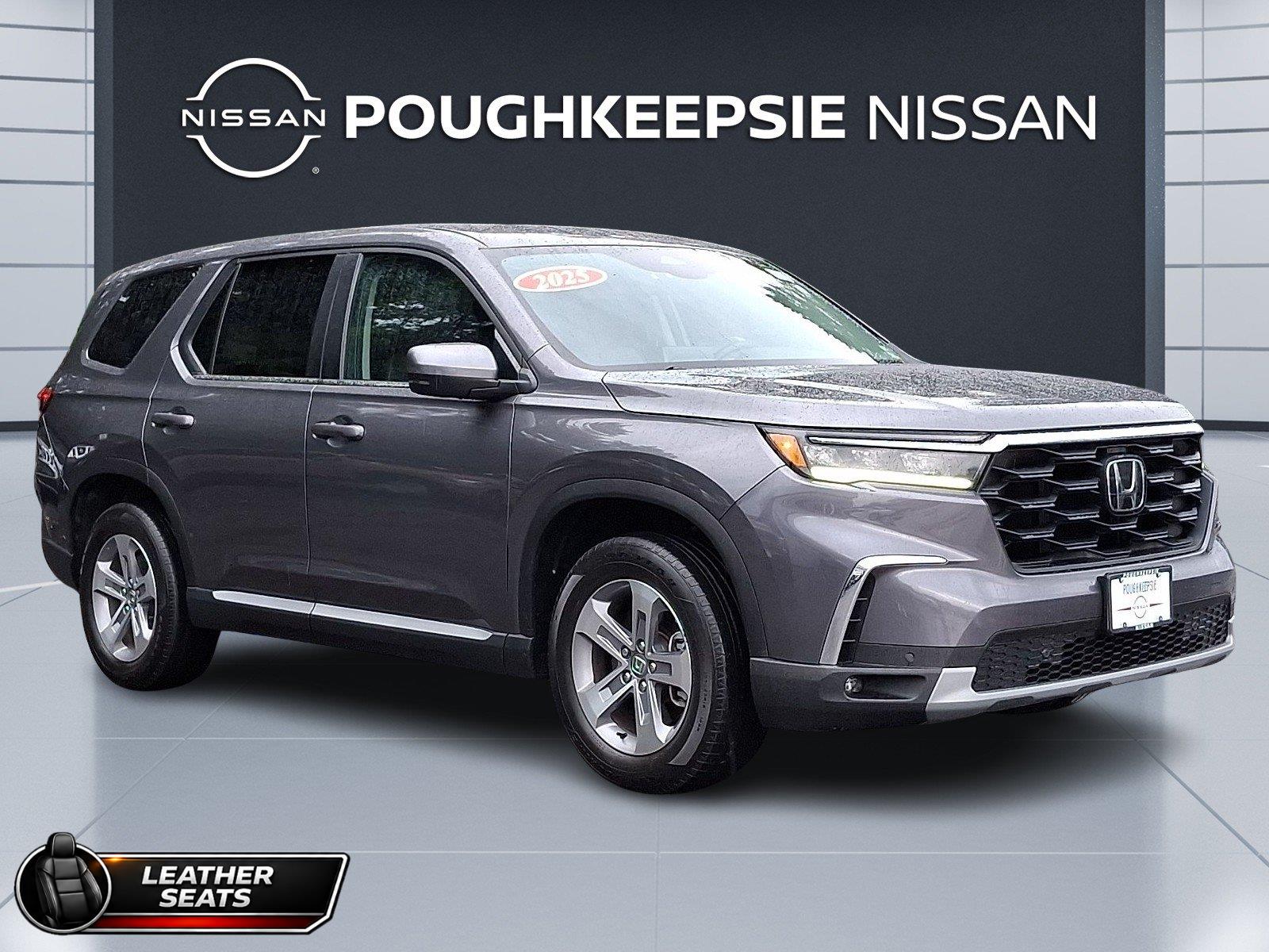 Gray (Modern Steel Metallic) 2025 Honda Pilot SUV / Crossover All-Wheel Drive Automatic