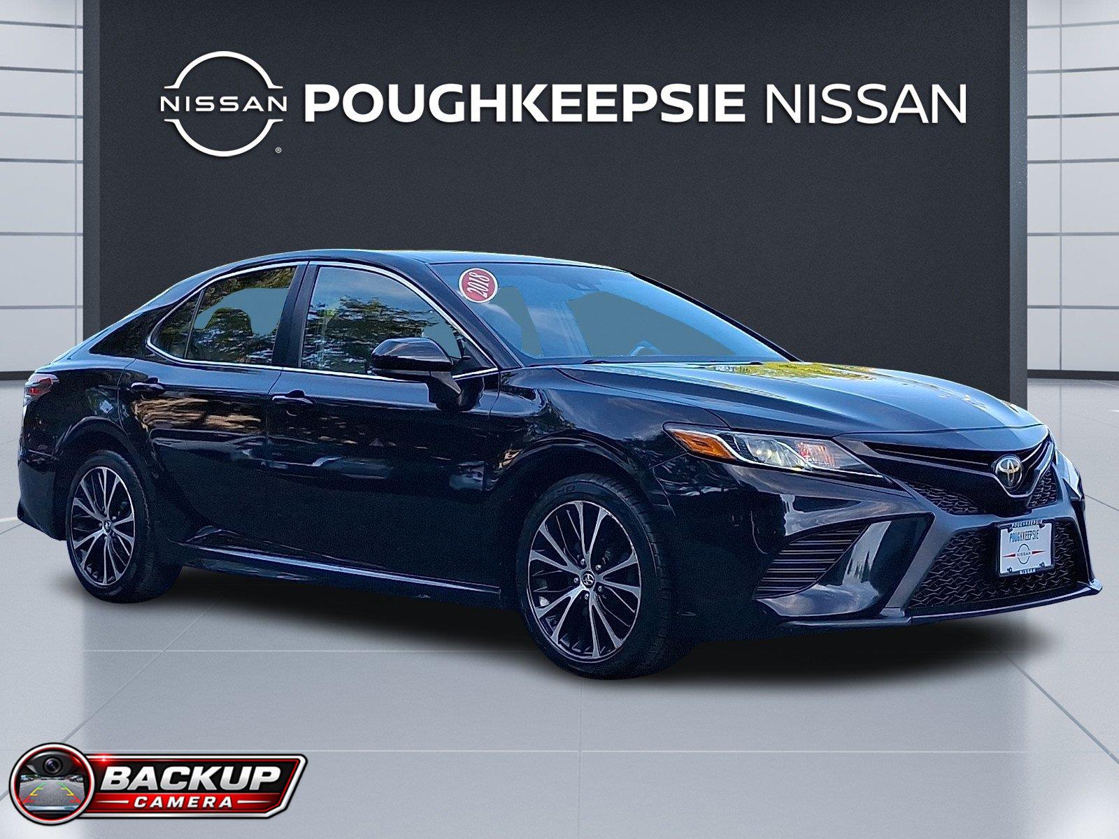 Midnight Black Metallic 2018 Toyota Camry Sedan Front-Wheel Drive 8-Speed Automatic