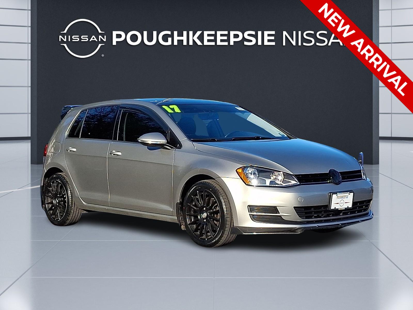 2017 Volkswagen Golf TSI Wolfsburg Edition 4-Door FWD