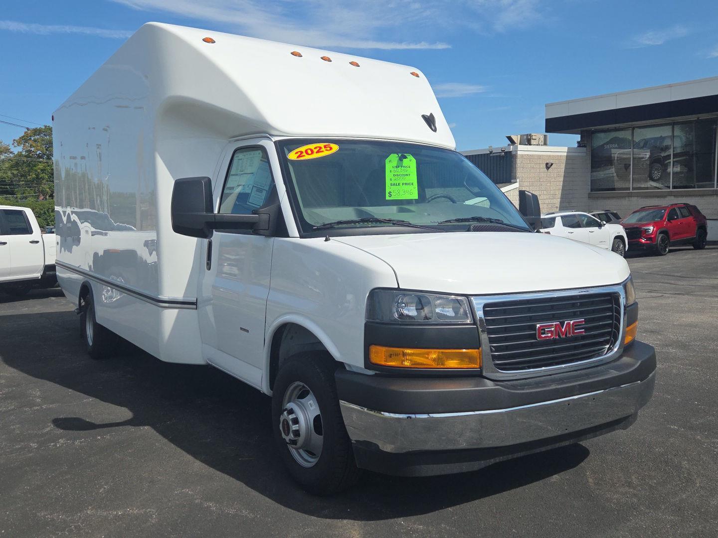 2025 GMC Savana Commercial Cutaway - 1