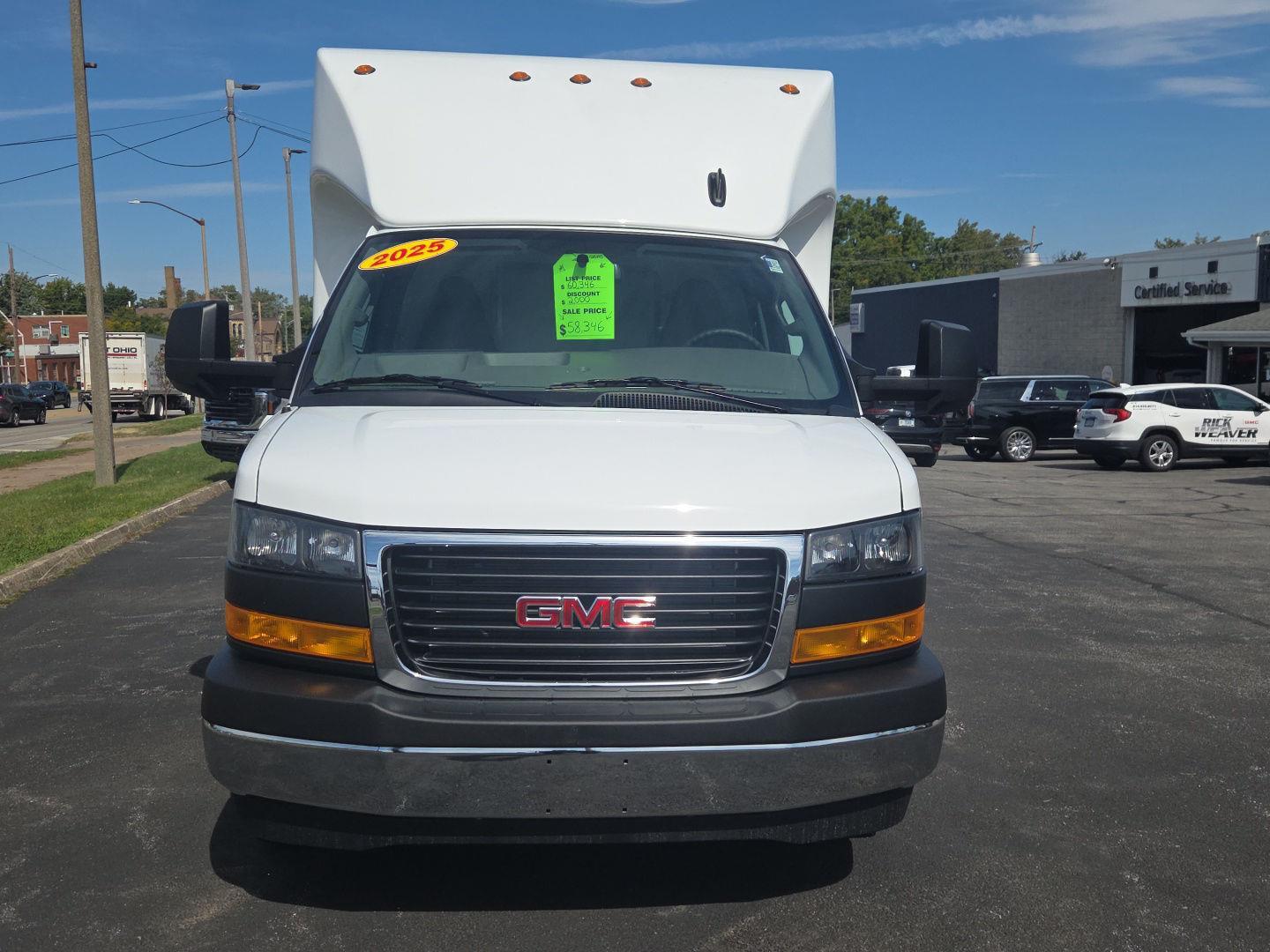 2025 GMC Savana Commercial Cutaway - 3