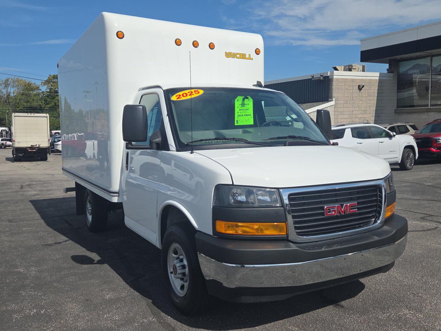 2025 GMC Savana Commercial Cutaway - 1