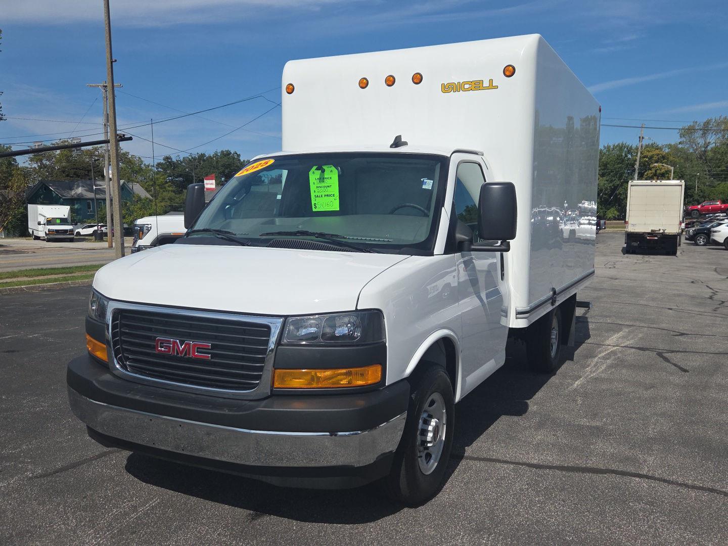 2025 GMC Savana Commercial Cutaway - 4
