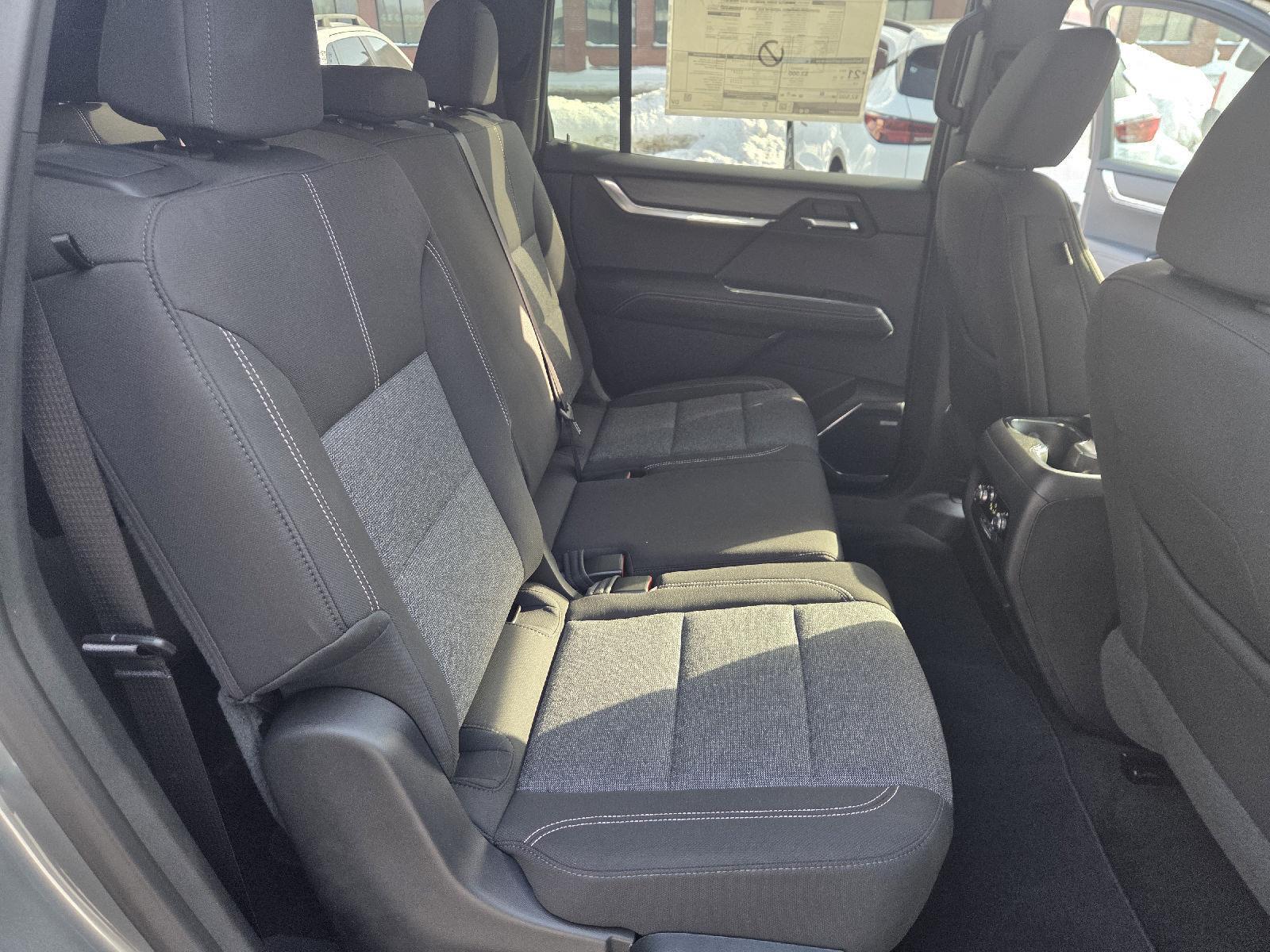 2025 GMC Acadia AWD Elevation at Phil Fitts Ford