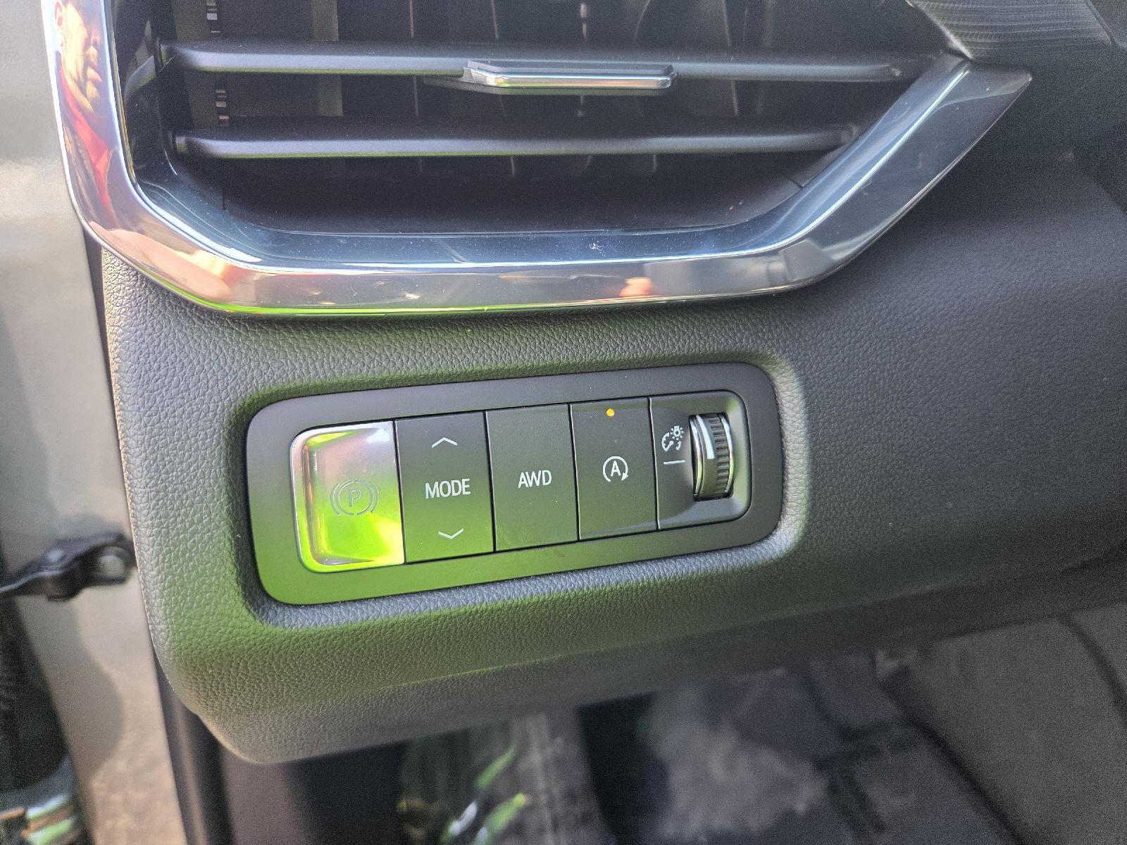 2025 GMC Acadia AWD Elevation at Phil Fitts Ford