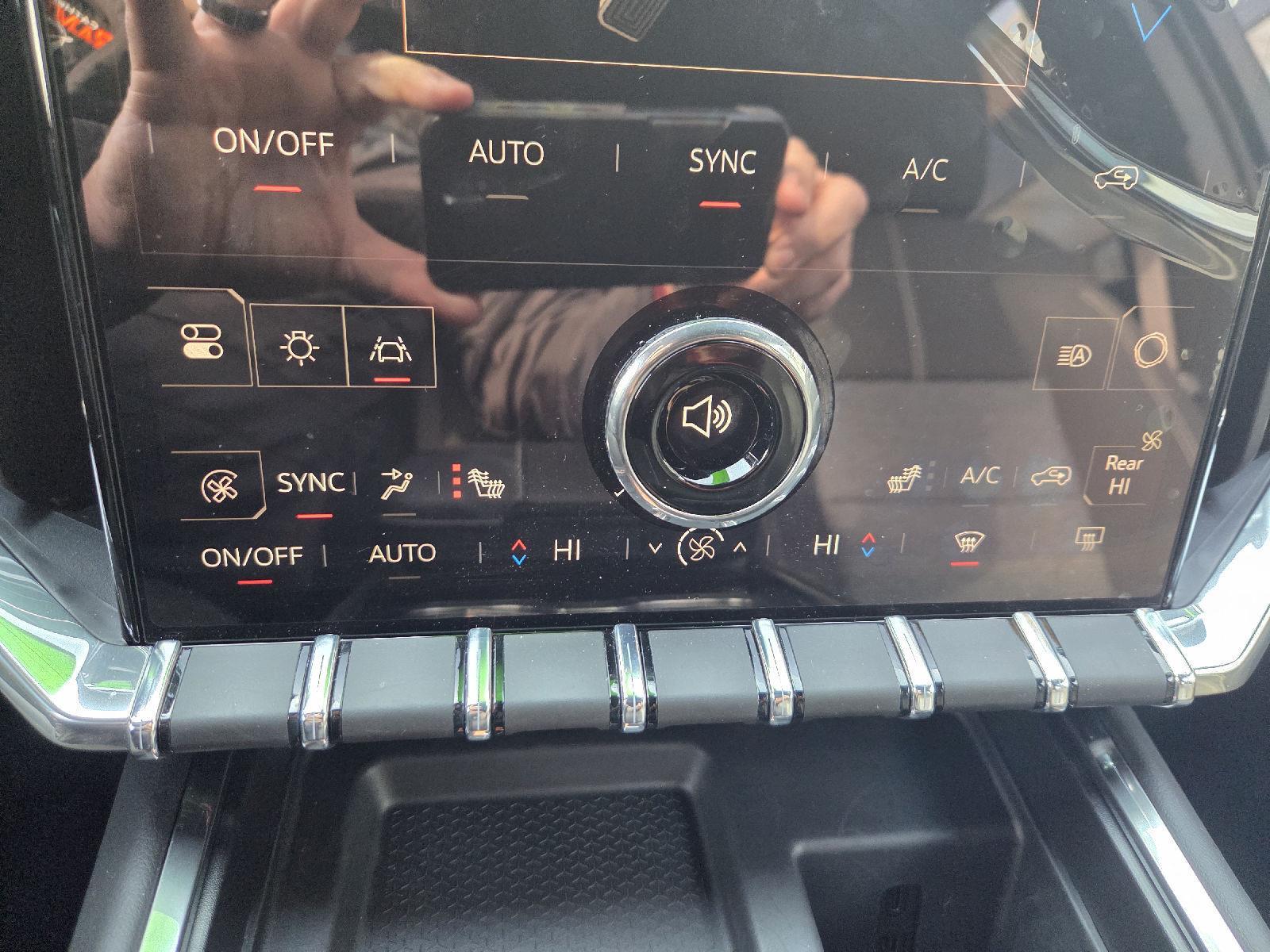 2025 GMC Acadia AWD Elevation at Phil Fitts Ford