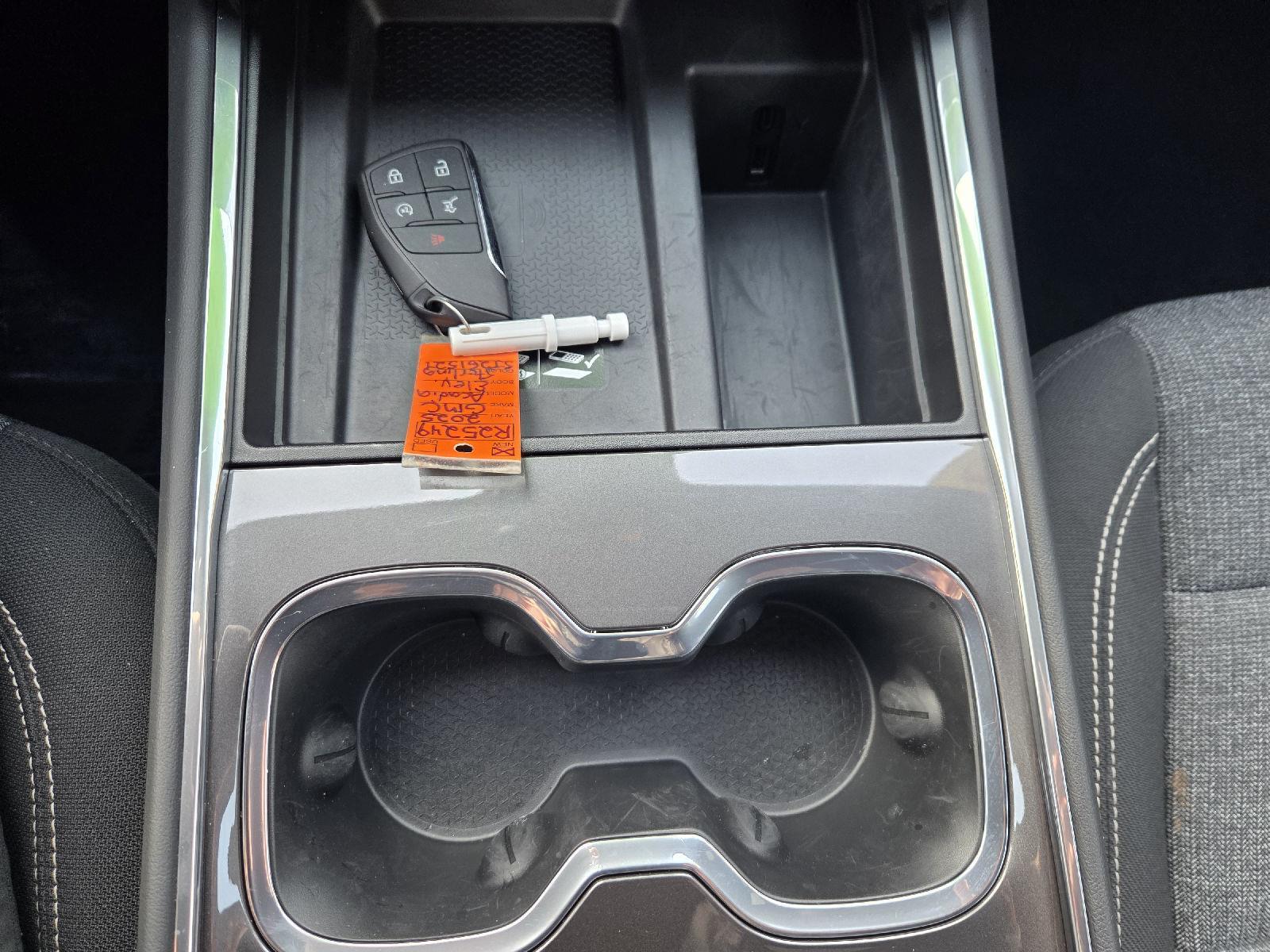 2025 GMC Acadia AWD Elevation at Phil Fitts Ford