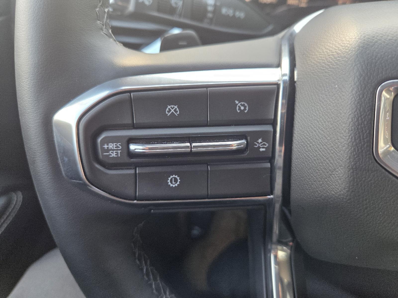 2025 GMC Acadia AWD Elevation at Phil Fitts Ford