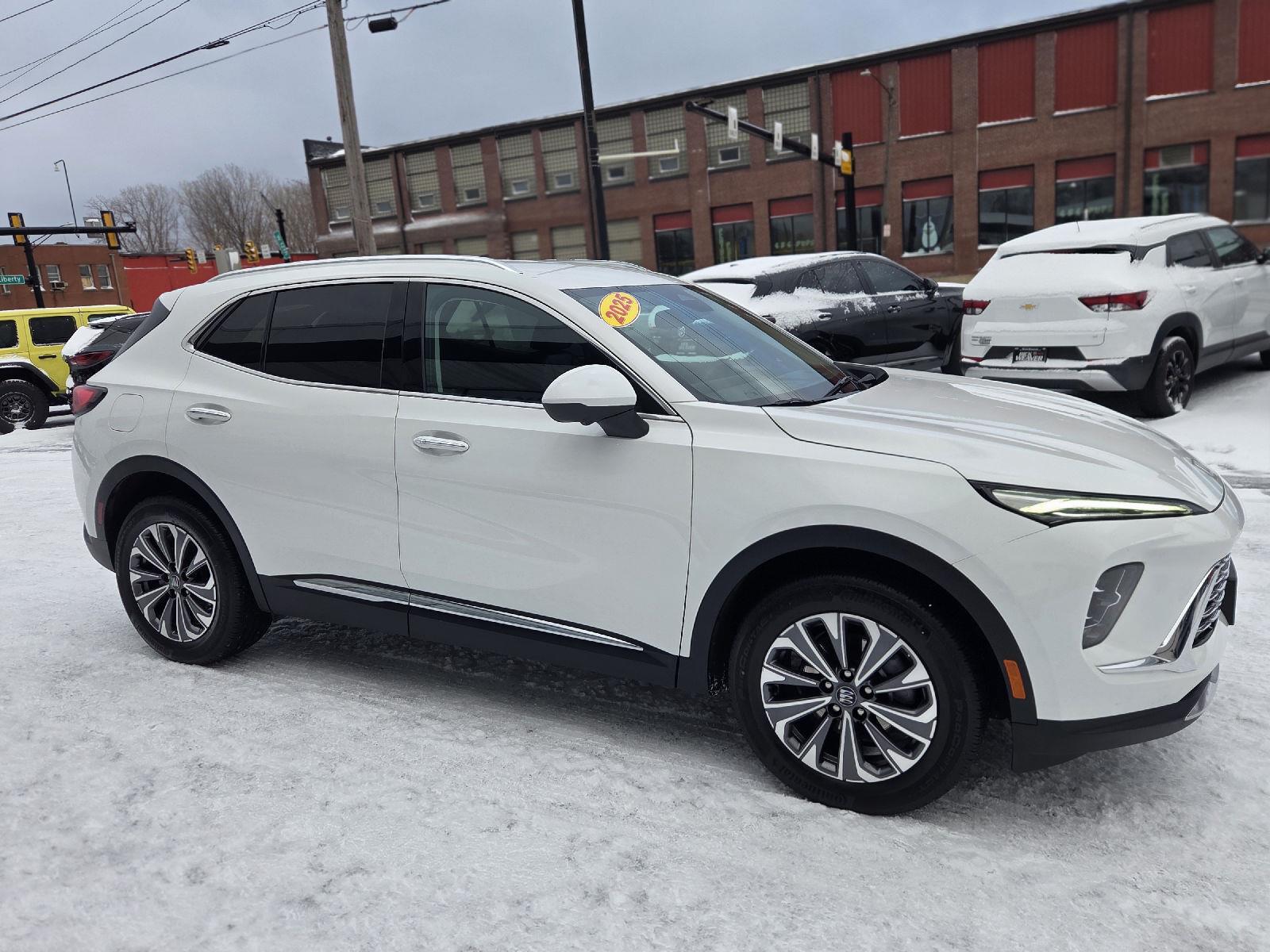 2025 Buick Envision Preferred - 9
