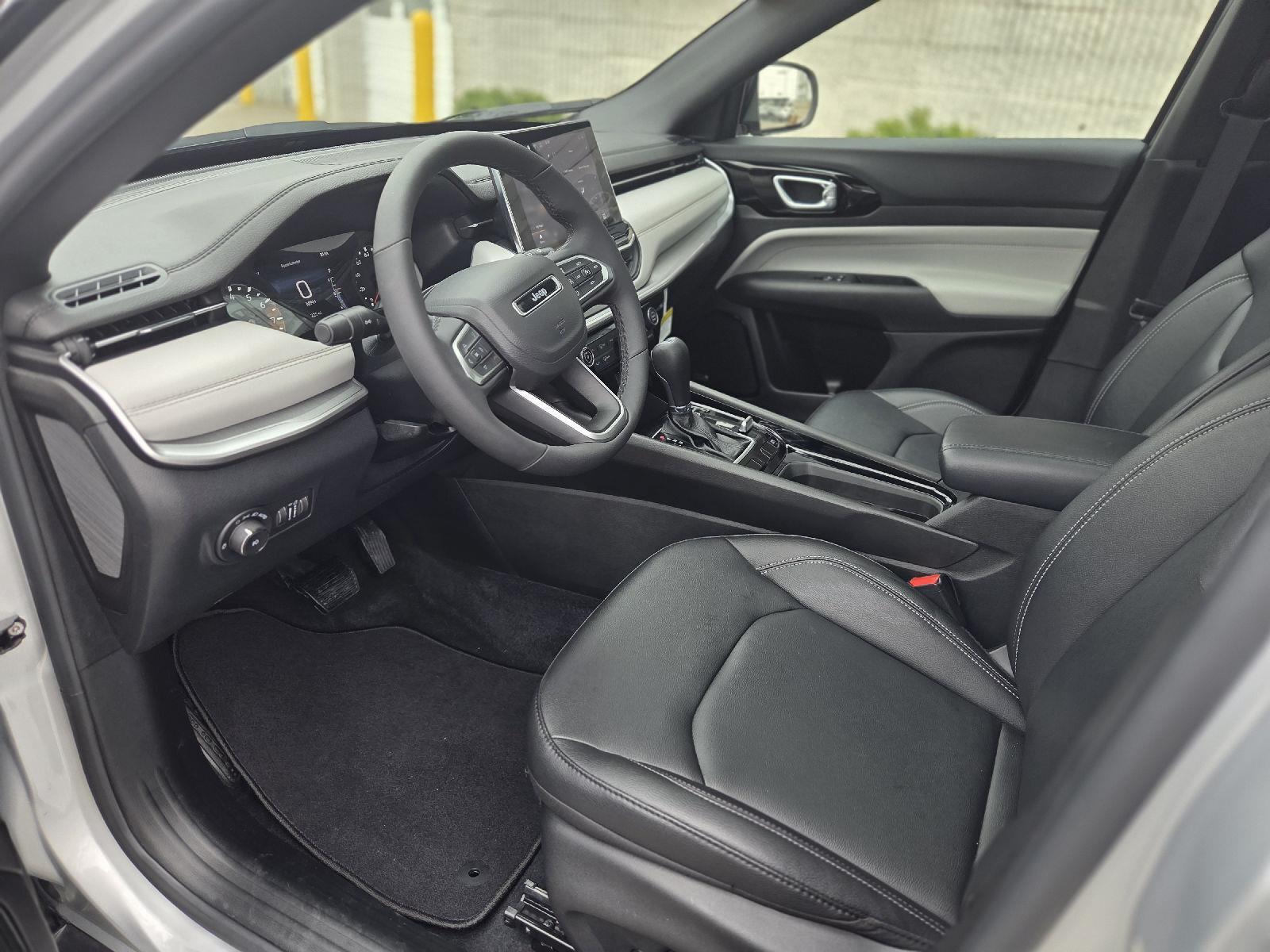 2025 Jeep Compass Limited at Humes CDJR
