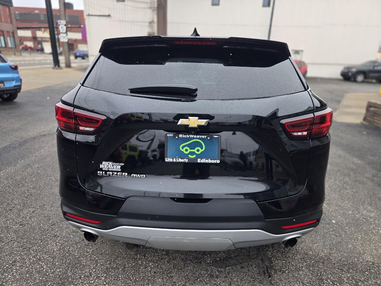 2023 Chevrolet Blazer LT - 4