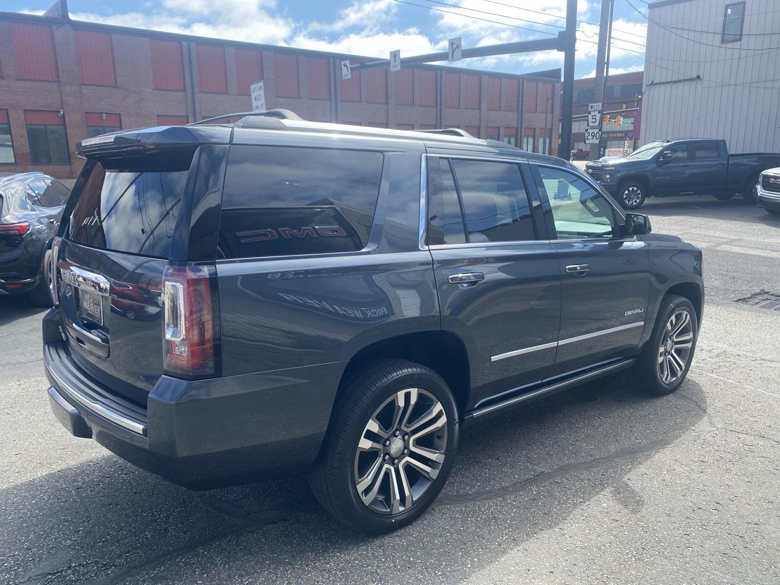 2020 GMC Yukon Denali - 7