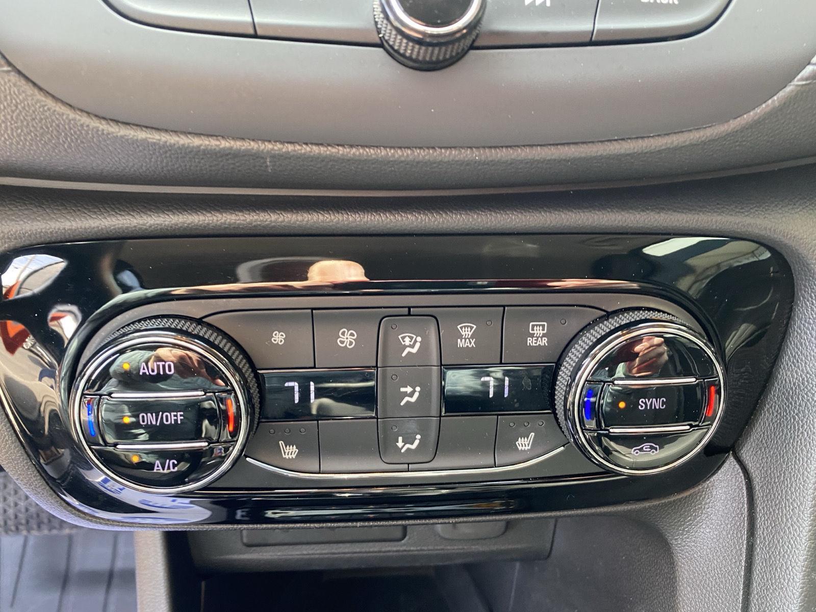 2022 Buick Encore GX Select at Braxton Motor Co