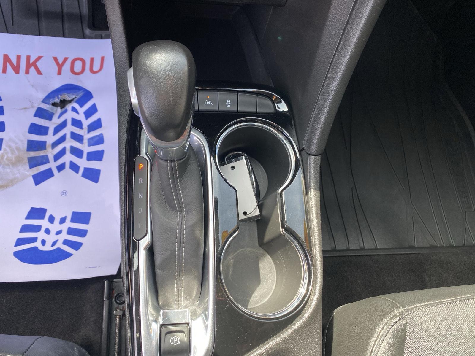 2022 Buick Encore GX Select at Braxton Motor Co