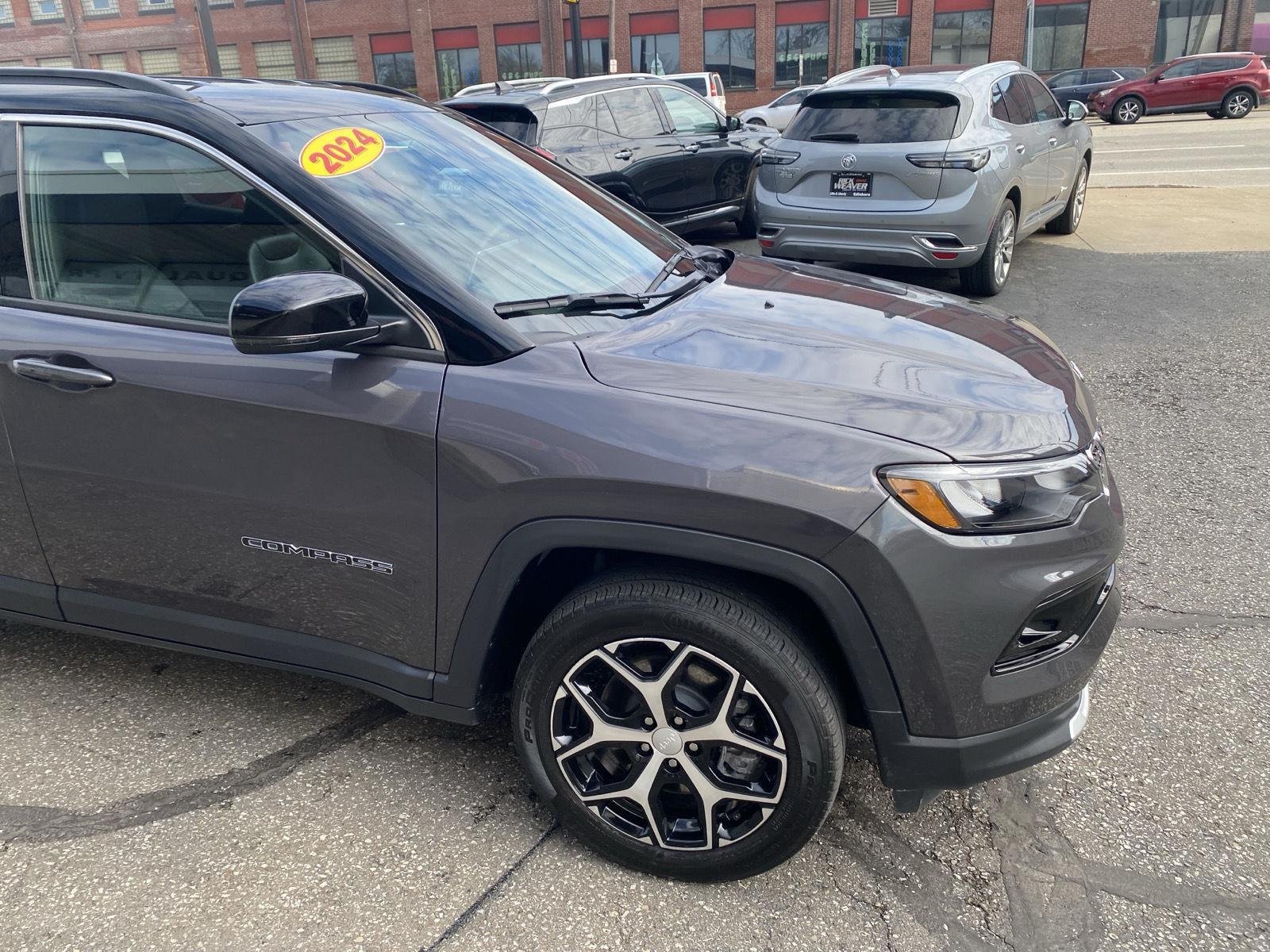 2024 Jeep Compass Limited - 11