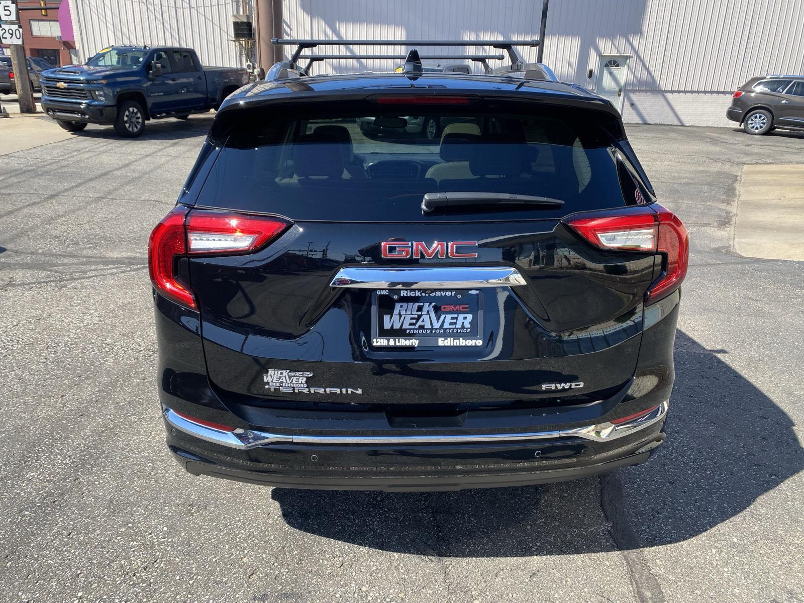 2022 GMC Terrain Denali - 6