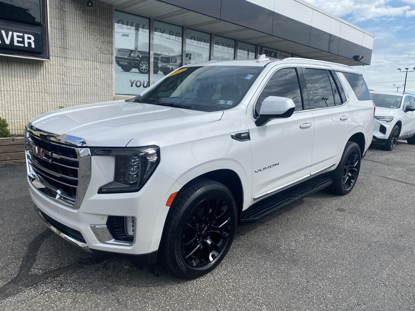 2022 GMC Yukon SLT - 2