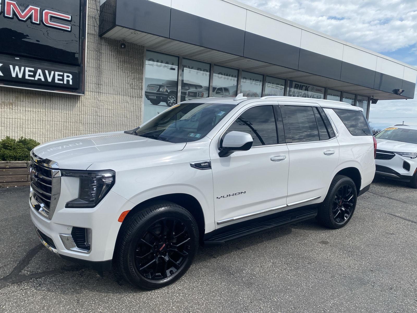 2022 GMC Yukon SLT - 3
