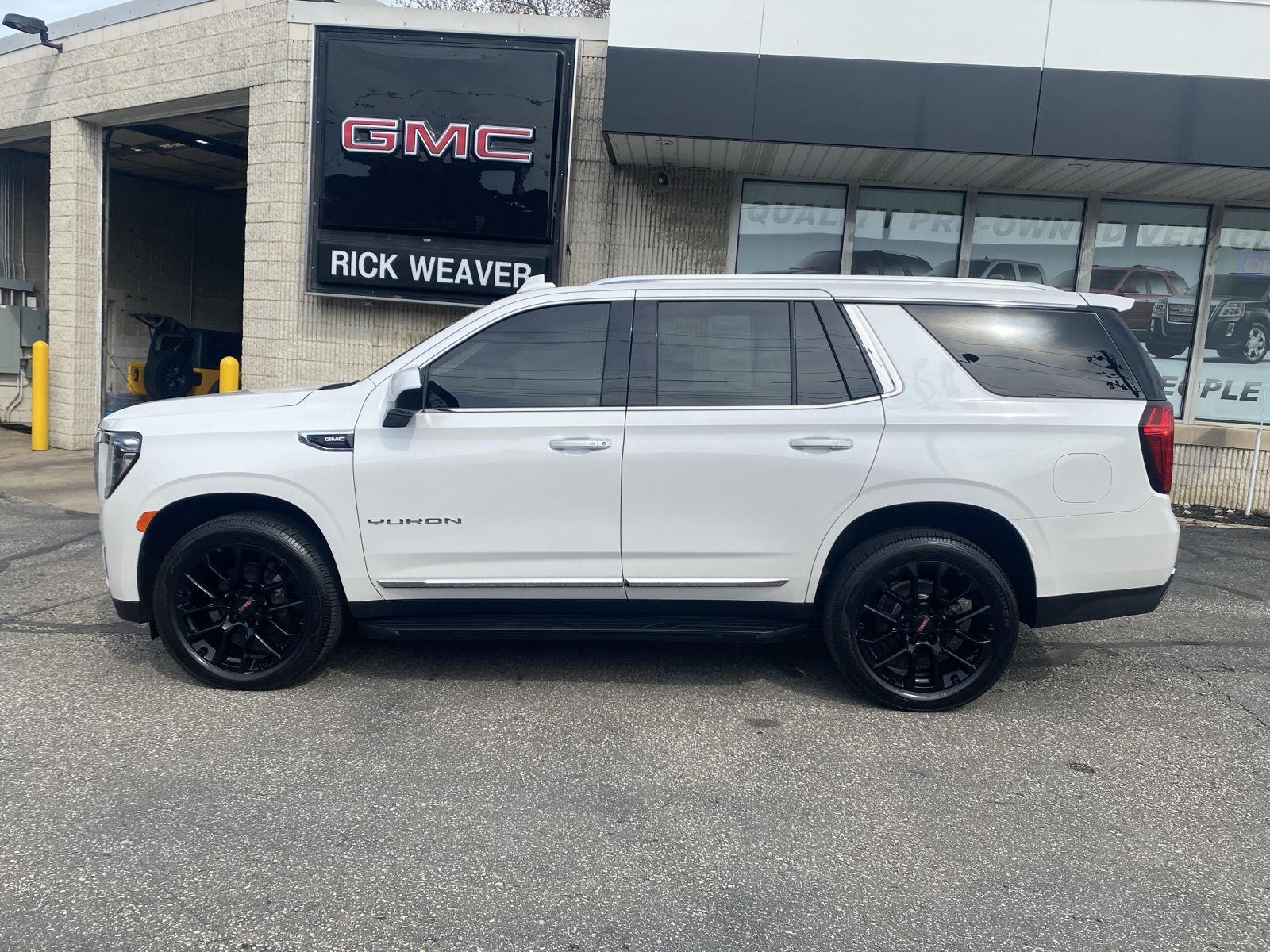 2022 GMC Yukon SLT - 5