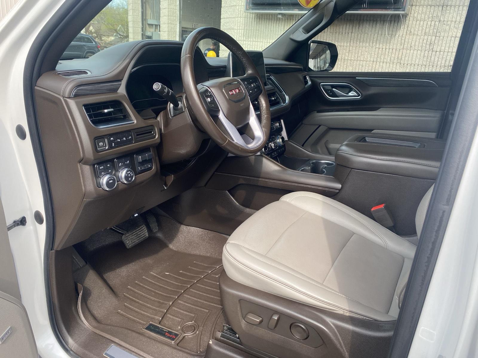 2022 GMC Yukon SLT at Braxton Motor Co