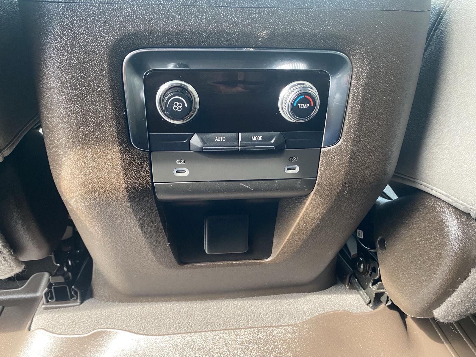 2022 GMC Yukon SLT at Braxton Motor Co