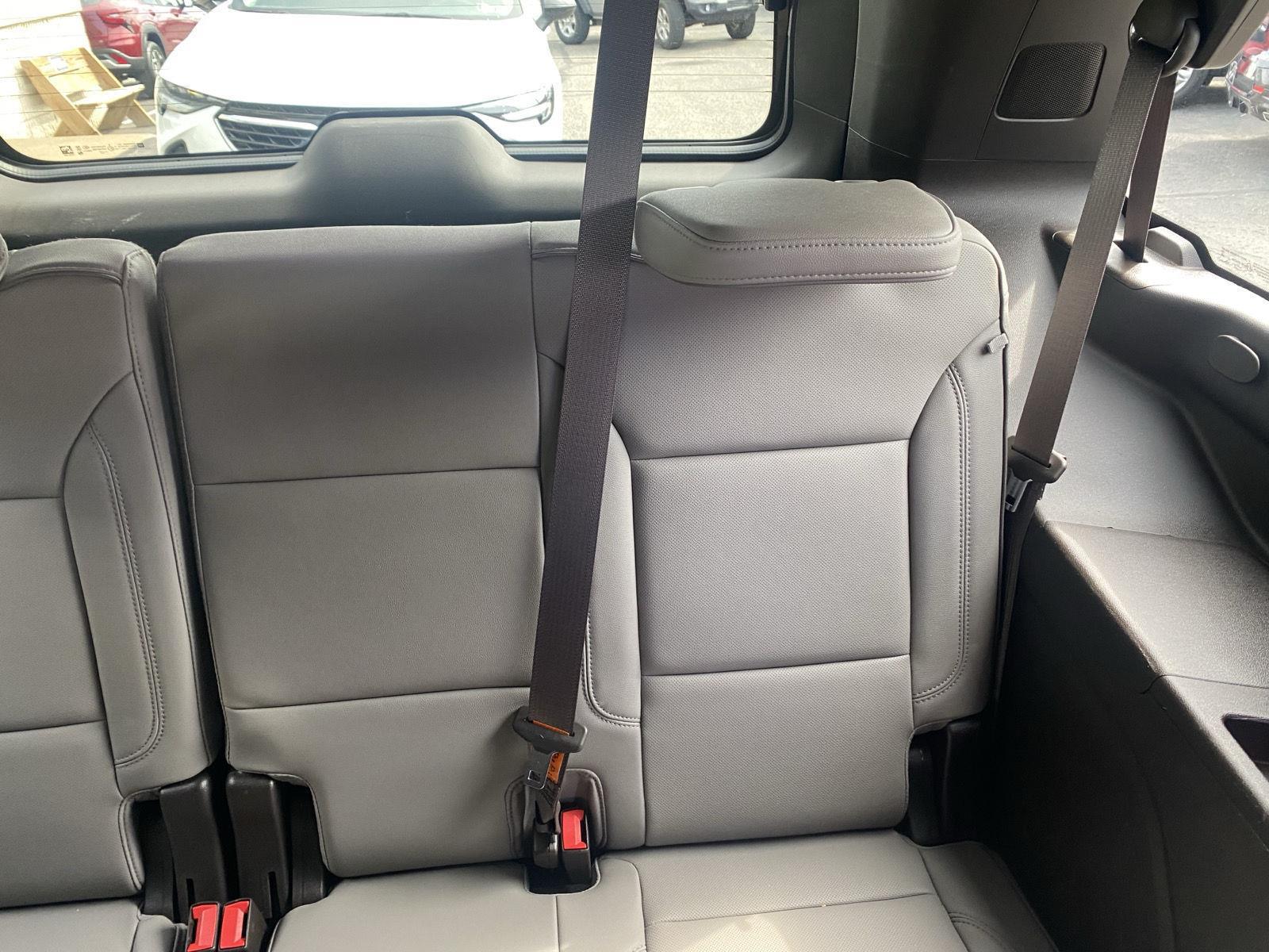 2022 GMC Yukon SLT at Braxton Motor Co