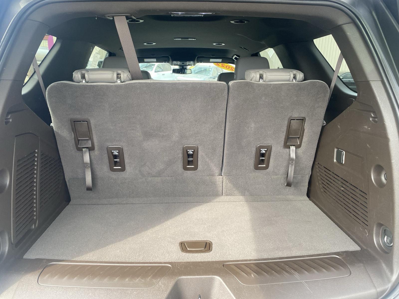 2022 GMC Yukon SLT at Braxton Motor Co