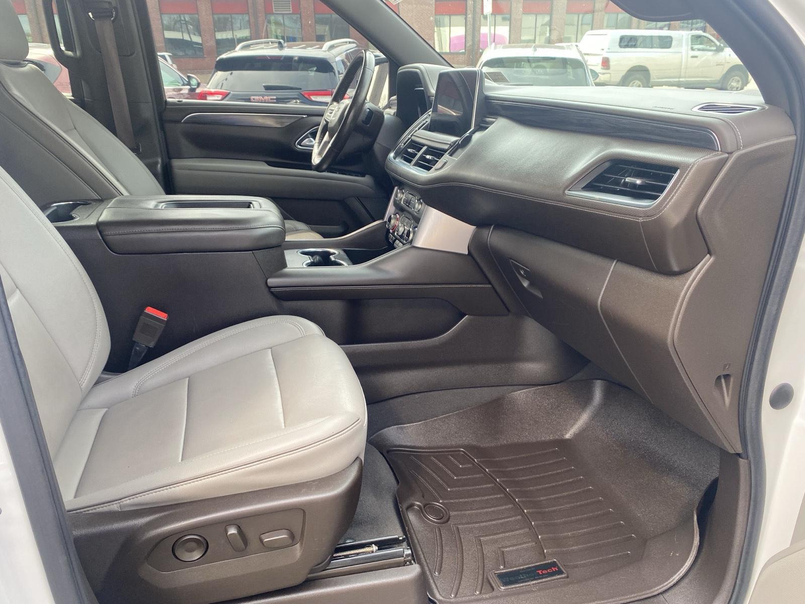 2022 GMC Yukon SLT at Braxton Motor Co
