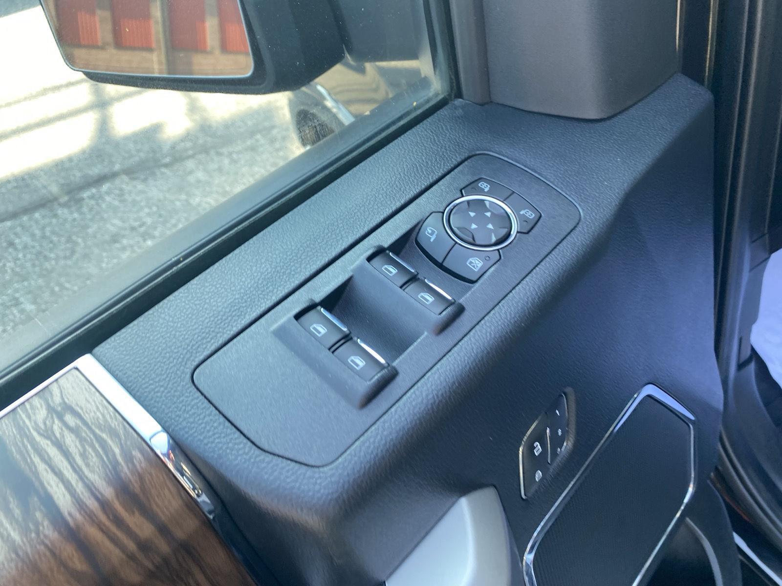 2020 Ford F-150 LARIAT at Lake View Ford