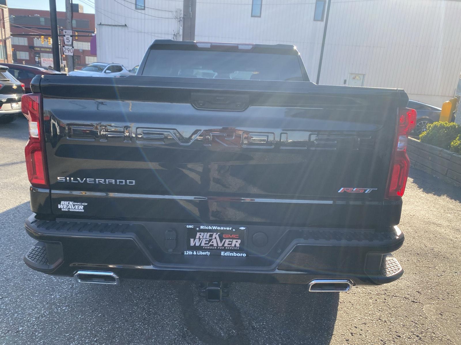 2023 Chevrolet Silverado 1500 RST - 7