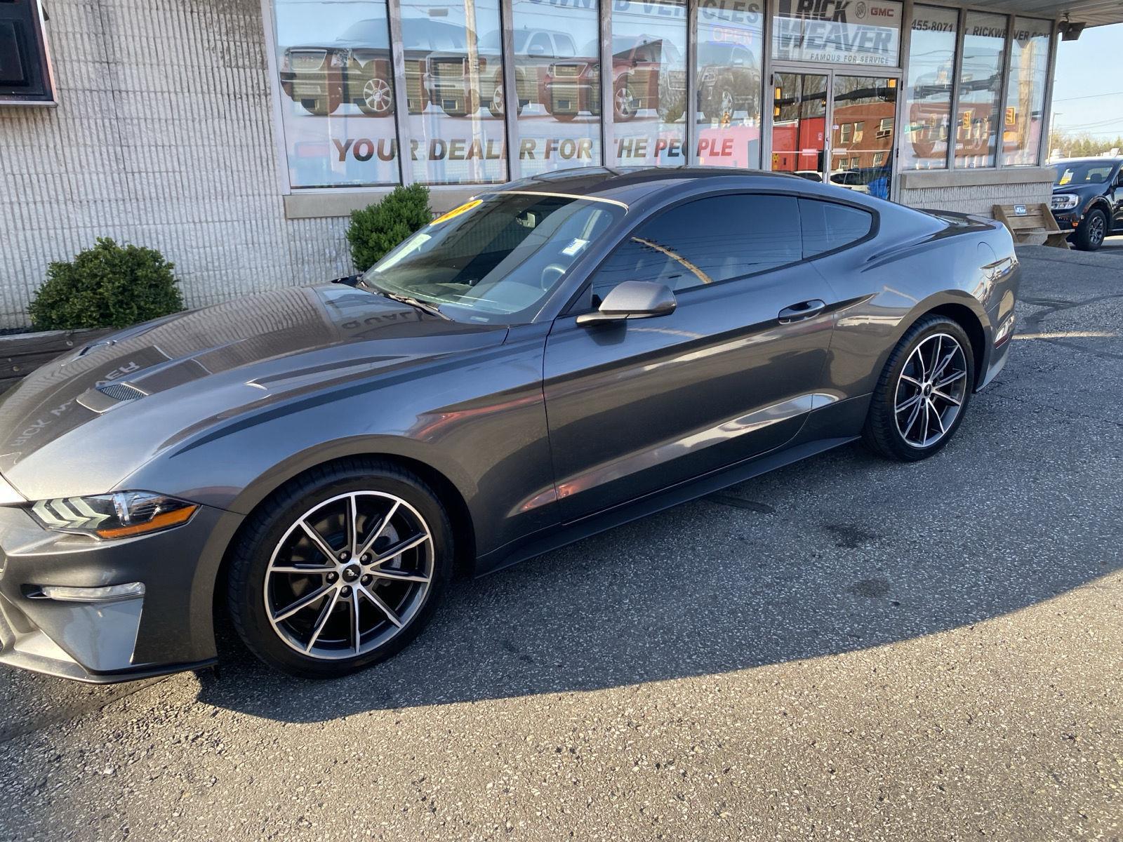 2018 Ford Mustang EcoBoost - 3