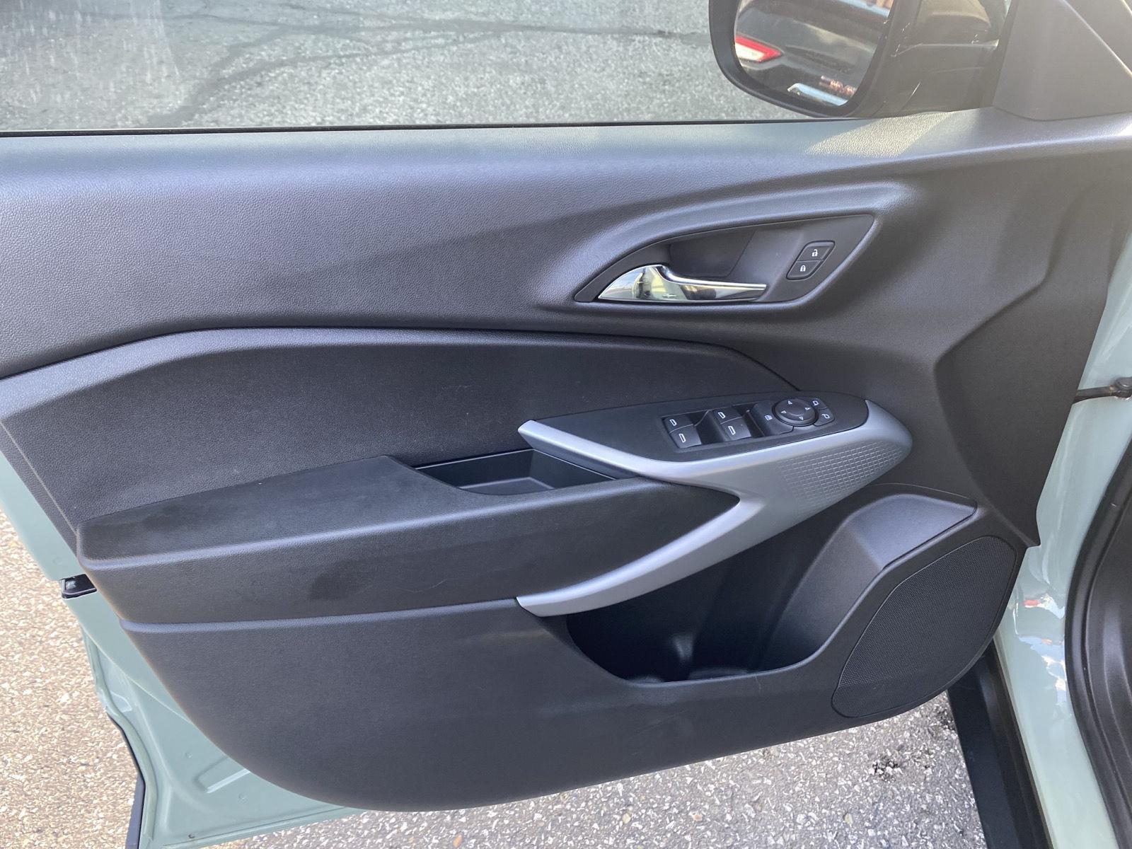 2024 Chevrolet Trax 1RS at Lake View Ford