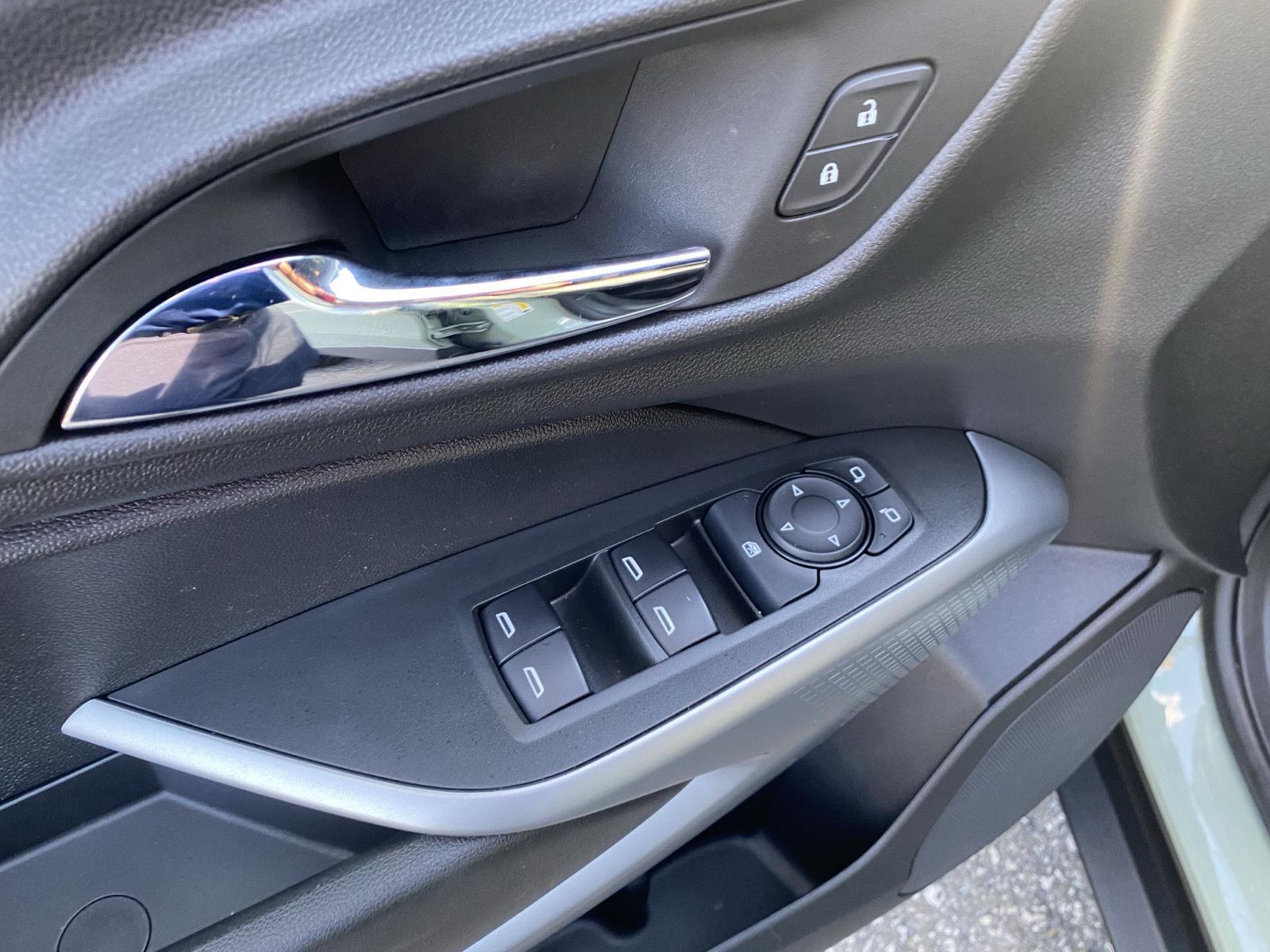 2024 Chevrolet Trax 1RS at Lake View Ford