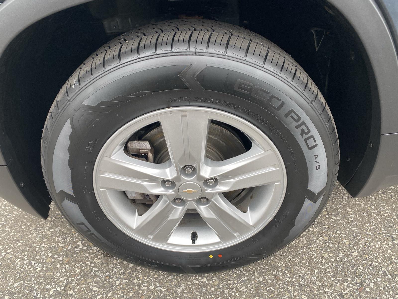 2022 Chevrolet Trax LT at Braxton Motor Co