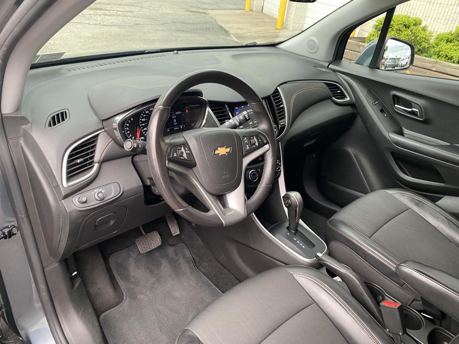 2022 Chevrolet Trax LT at Braxton Motor Co