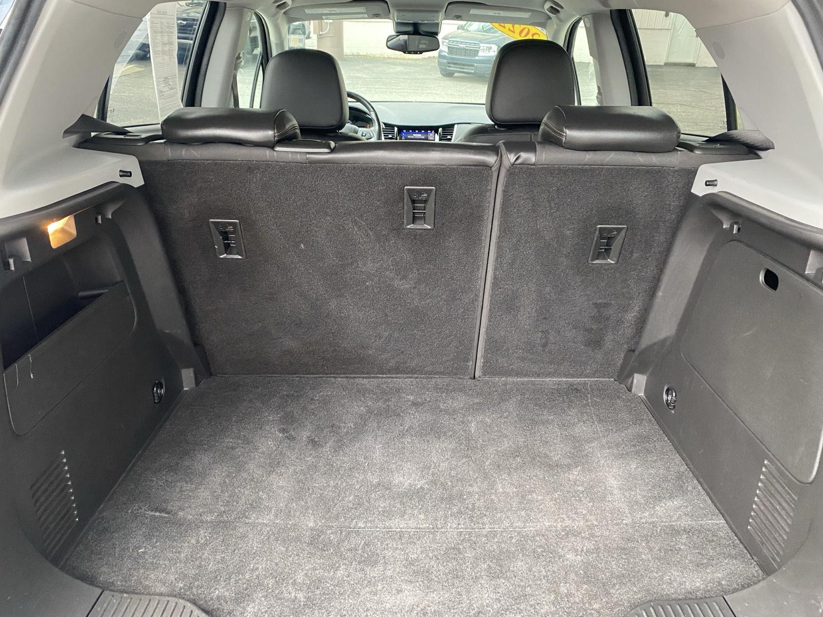 2022 Chevrolet Trax LT at Braxton Motor Co