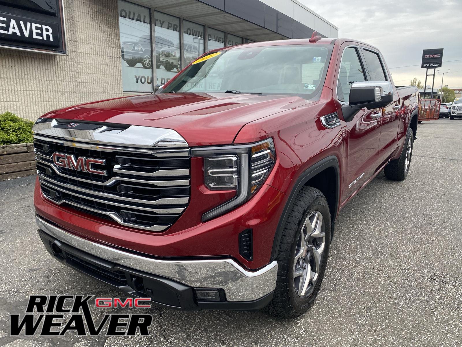 2022 GMC Sierra 1500 SLT - 0