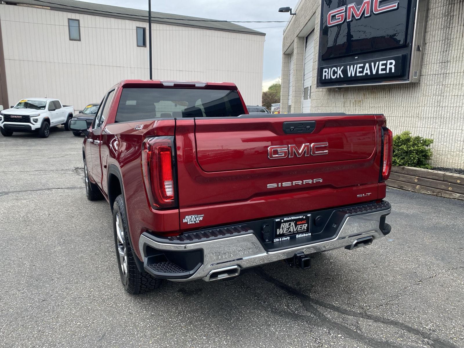 2022 GMC Sierra 1500 SLT - 5
