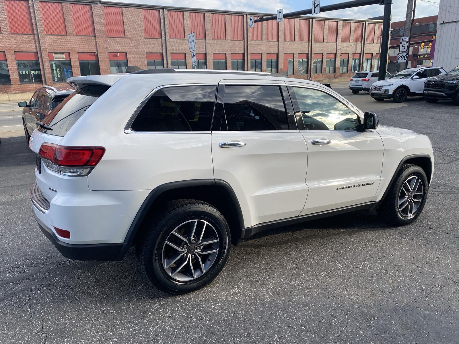 2021 Jeep Grand Cherokee Limited at Three Rivers CJD