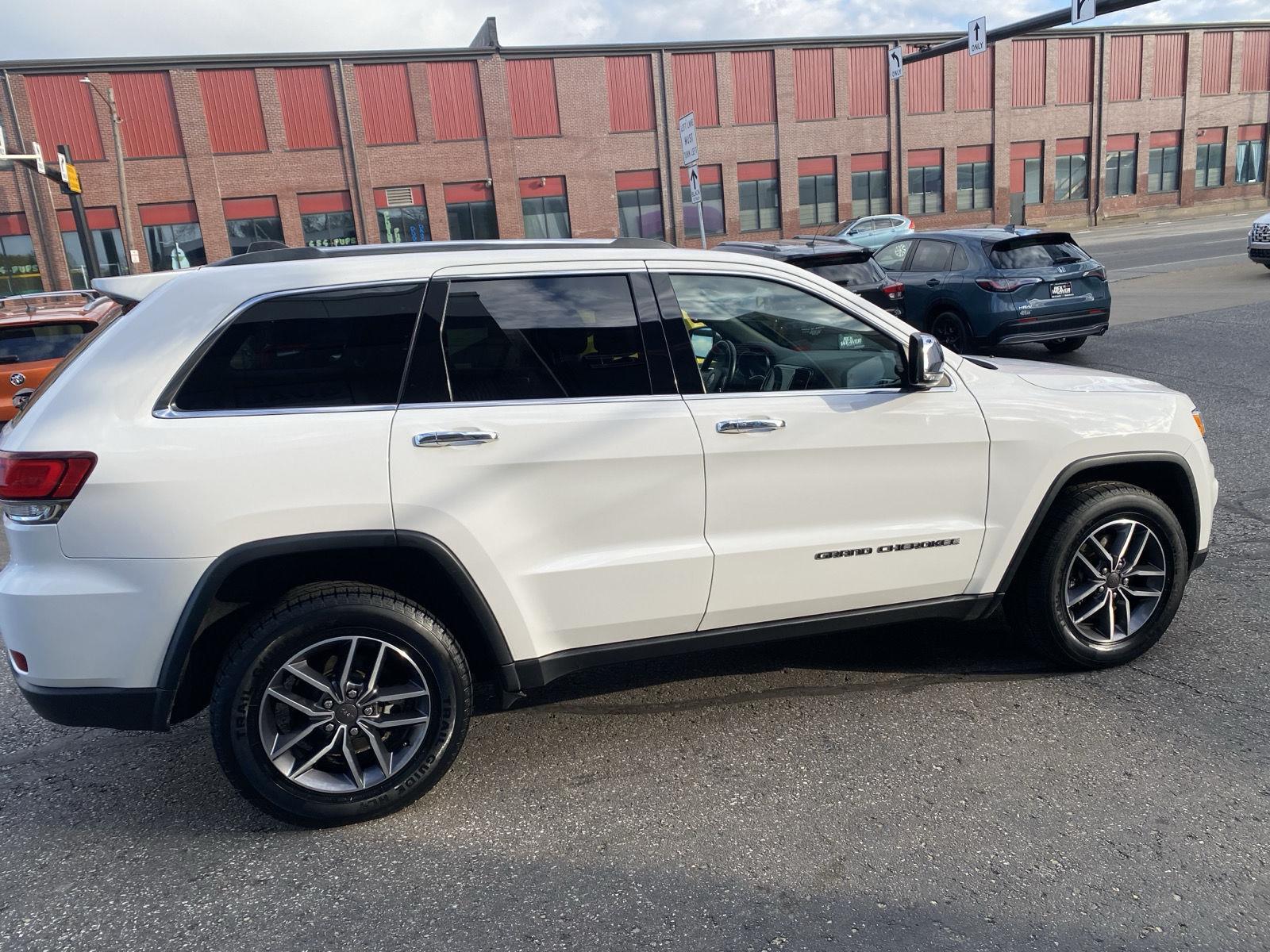 2021 Jeep Grand Cherokee Limited at Three Rivers CJD