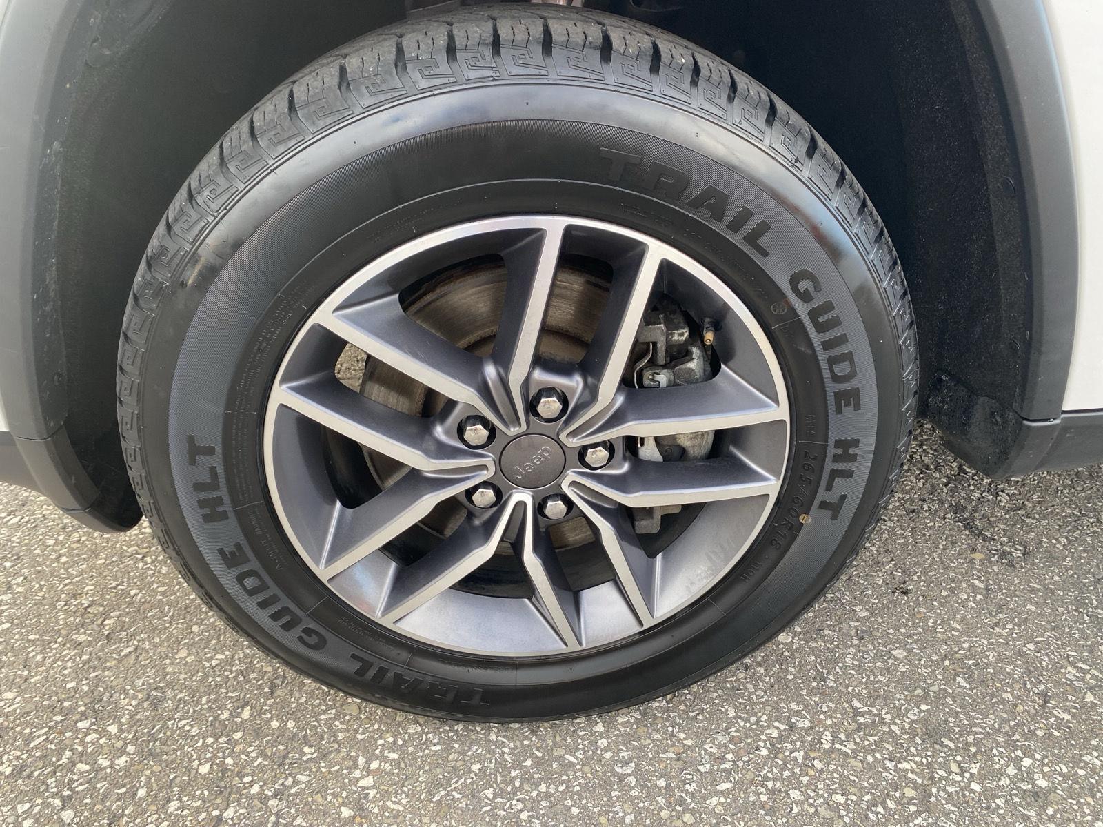 2021 Jeep Grand Cherokee Limited at Three Rivers CJD