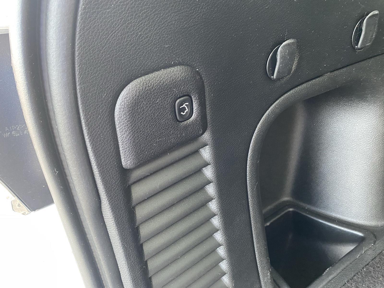2021 Jeep Grand Cherokee Limited at Three Rivers CJD
