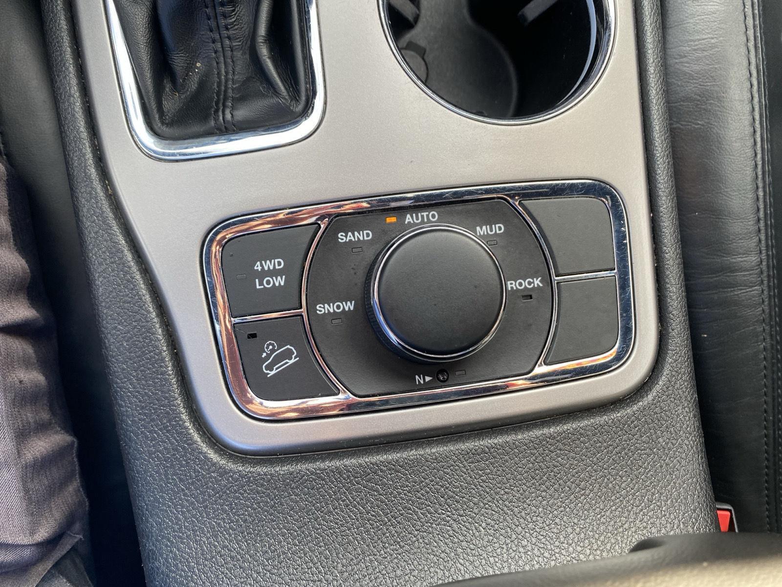 2021 Jeep Grand Cherokee Limited at Three Rivers CJD