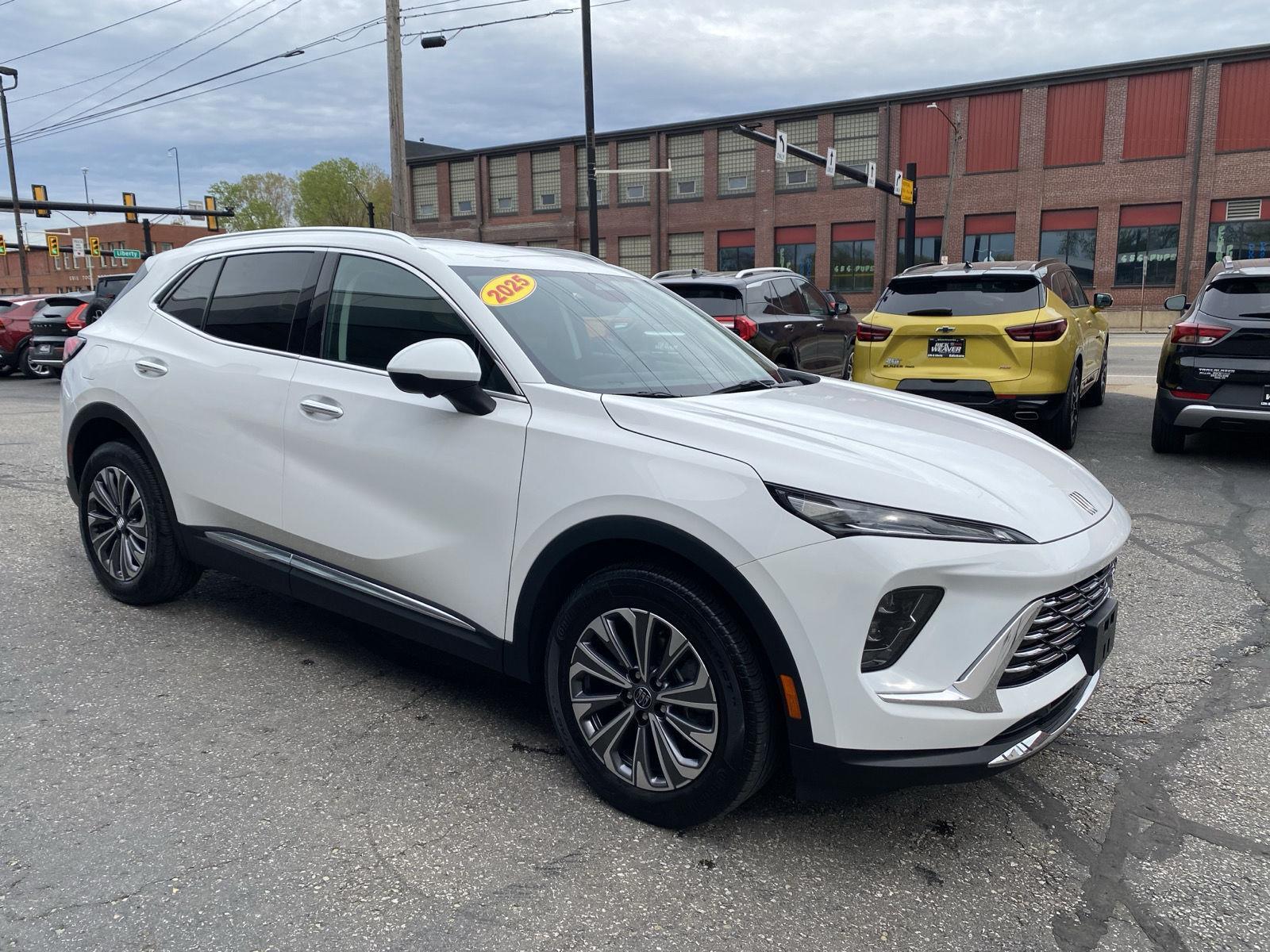 2025 Buick Envision Preferred at Braxton Motor Co