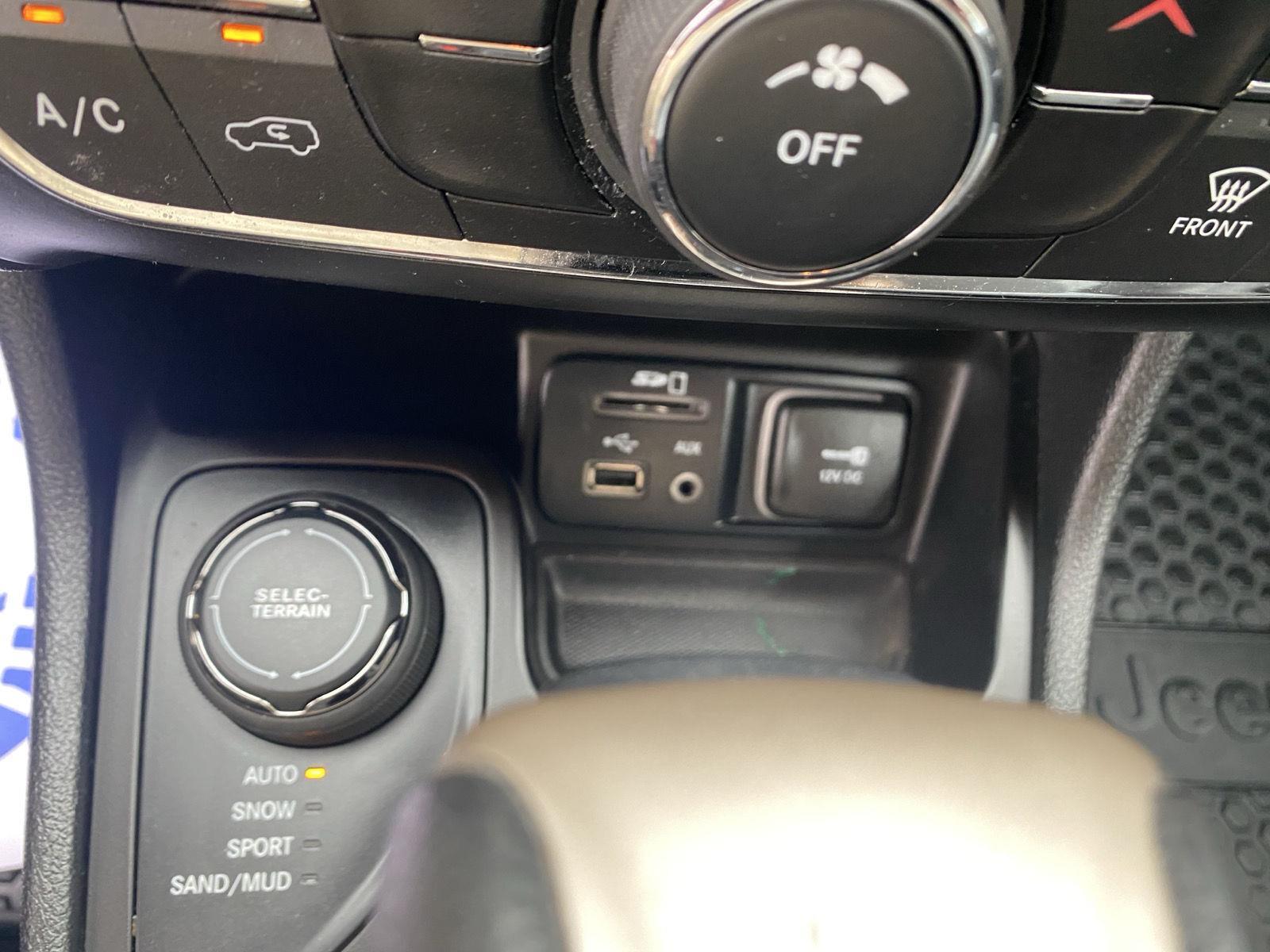 2014 Jeep Cherokee Latitude at McCandless Ford