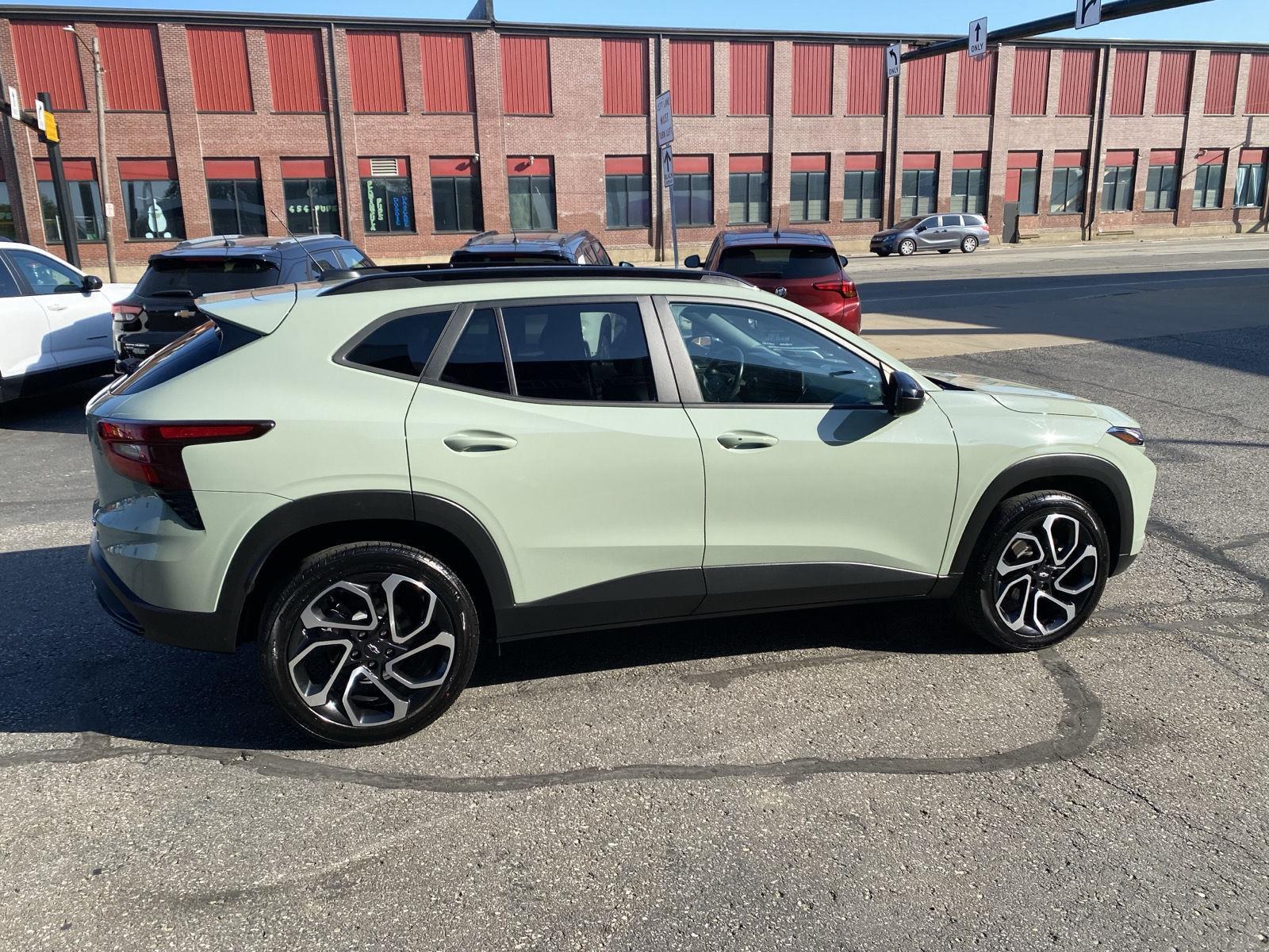 2024 Chevrolet Trax 2RS at Lake View Ford